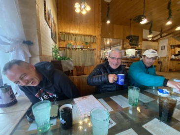2022-03-19-Grand-Canyon-232-Markus-Guy-Ben.JPG