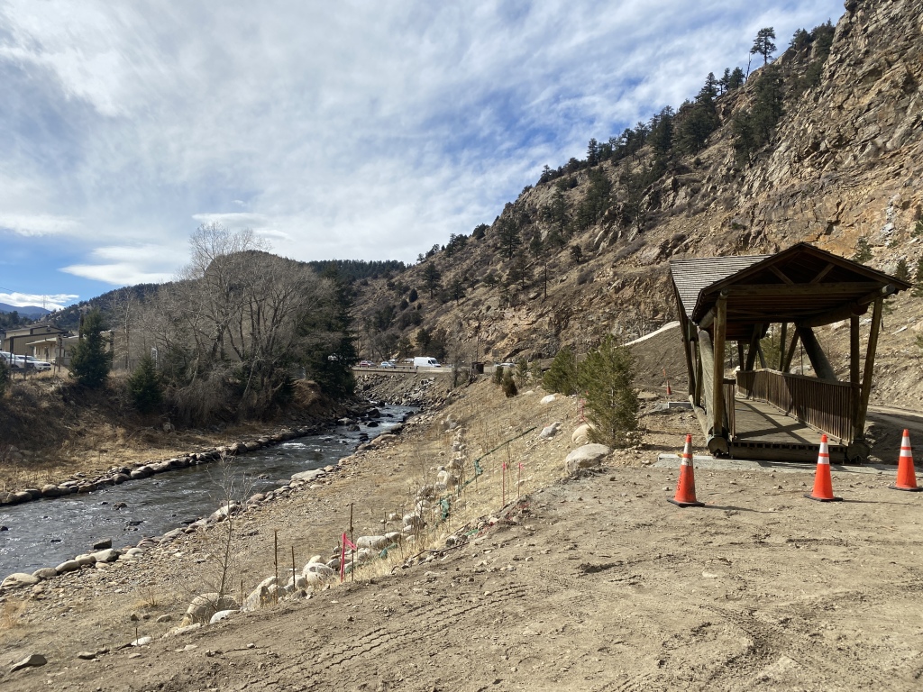 2022-03-28-Idaho-Springs-pedestrian-bridge-out.JPG