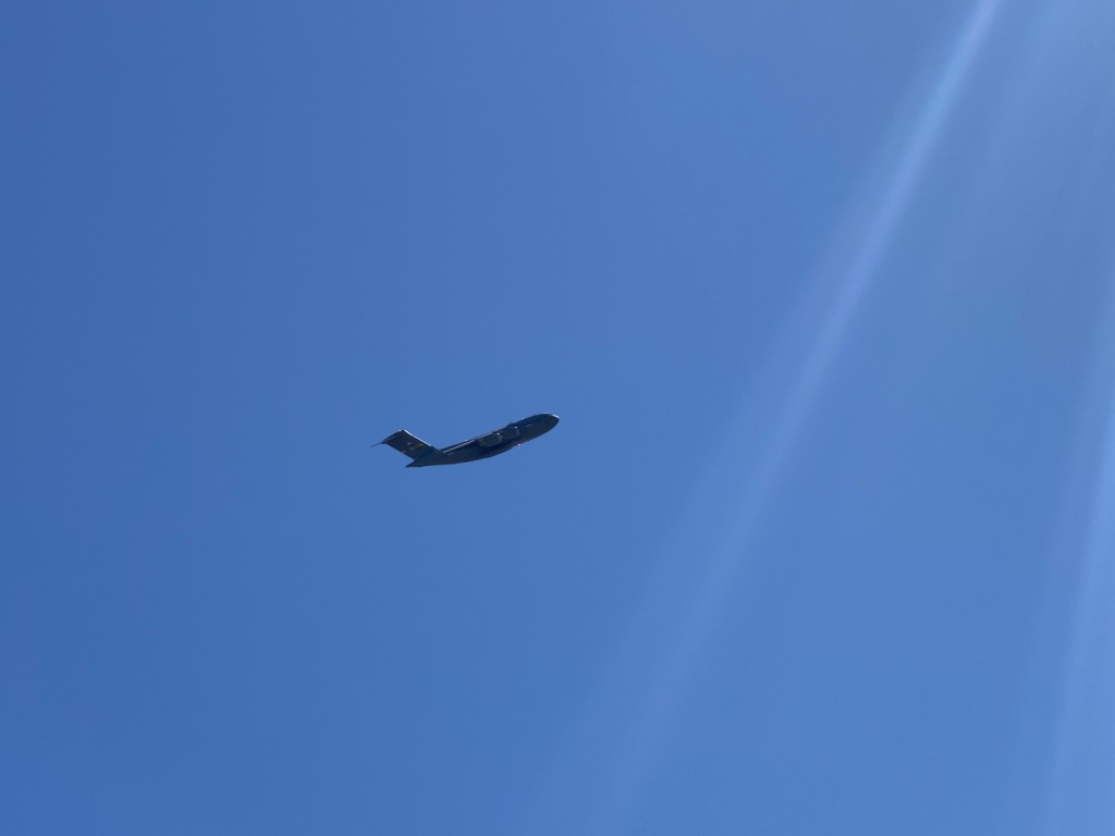 2022/04(April)/Blue-Angels-Airshow/1024x768_2022-04-10-Blue-Angeles-Charleston-SC-036.JPG
