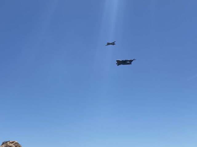 2022/04(April)/Blue-Angels-Airshow/640x480_2022-04-10-Blue-Angeles-Charleston-SC-033.JPG
