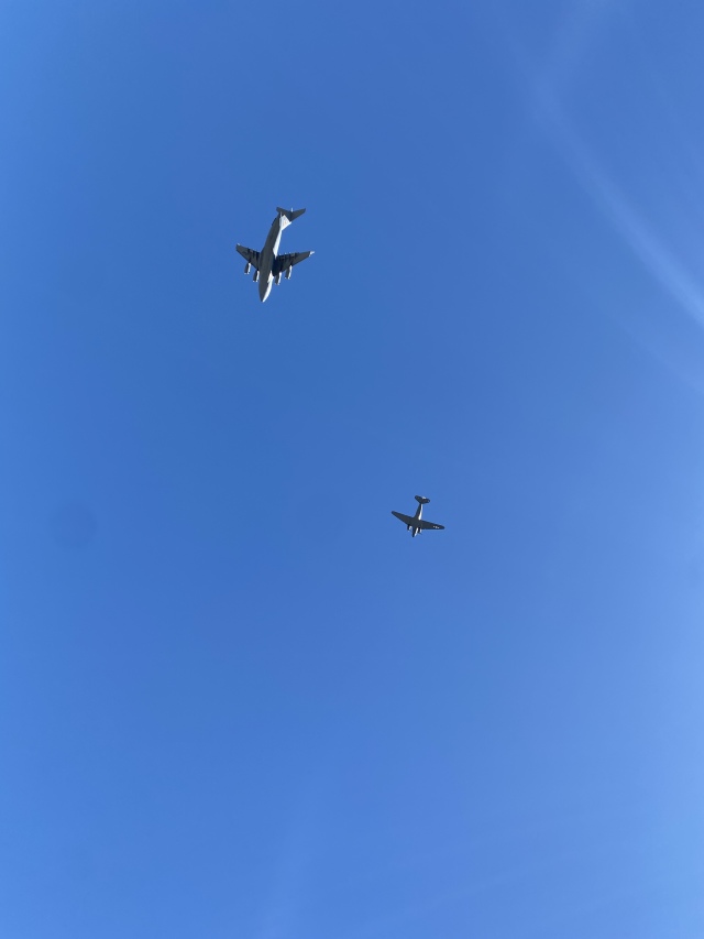 2022/04(April)/Blue-Angels-Airshow/640x480_2022-04-10-Blue-Angeles-Charleston-SC-035.JPG