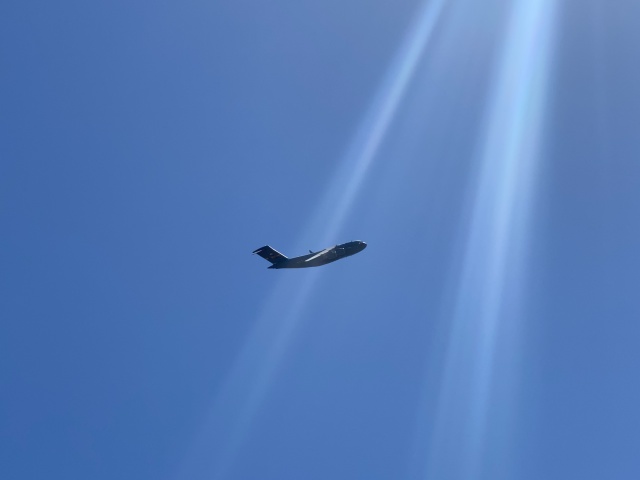 2022/04(April)/Blue-Angels-Airshow/640x480_2022-04-10-Blue-Angeles-Charleston-SC-037.JPG