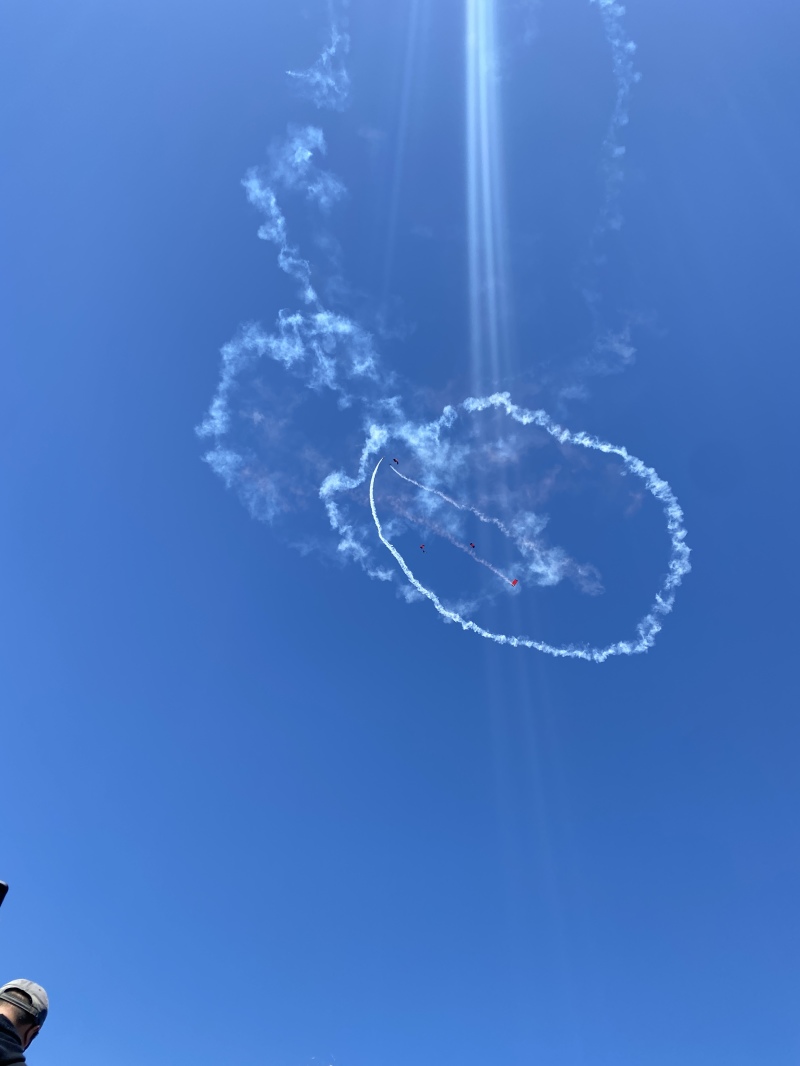 2022/04(April)/Blue-Angels-Airshow/800x600_2022-04-10-Blue-Angeles-Charleston-SC-026.JPG