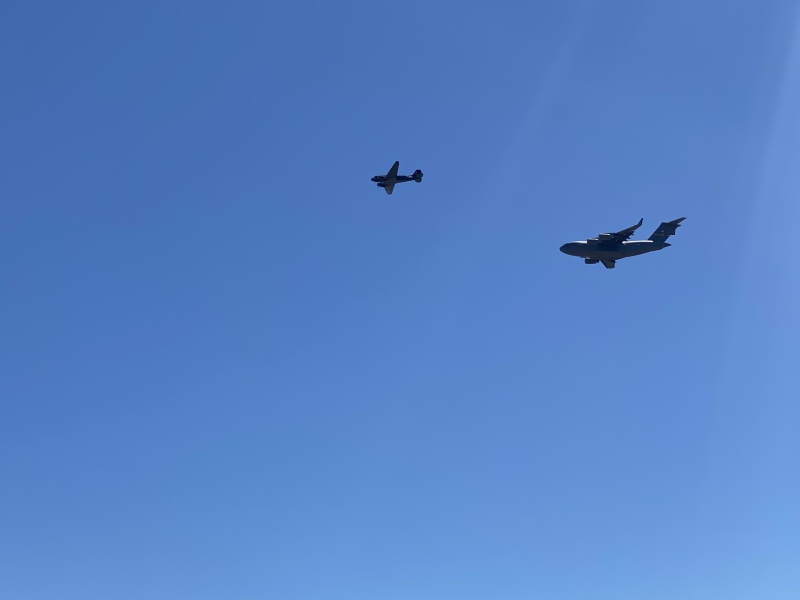 2022/04(April)/Blue-Angels-Airshow/800x600_2022-04-10-Blue-Angeles-Charleston-SC-034.JPG