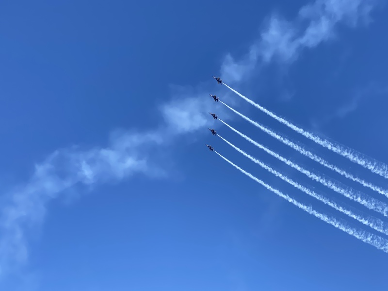 2022/04(April)/Blue-Angels-Airshow/800x600_2022-04-10-Blue-Angeles-Charleston-SC-076.JPG