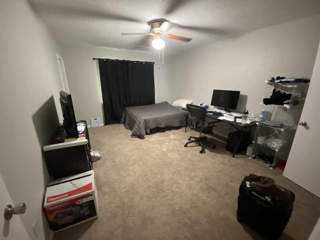 2022-04-17-Chance-1st-House-74-bedroom.JPG