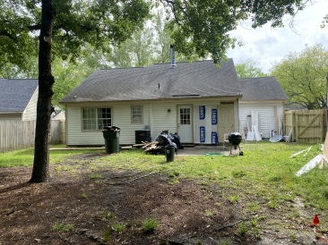 2022-04-16-Chance-1st-House-59-back-yard.JPG