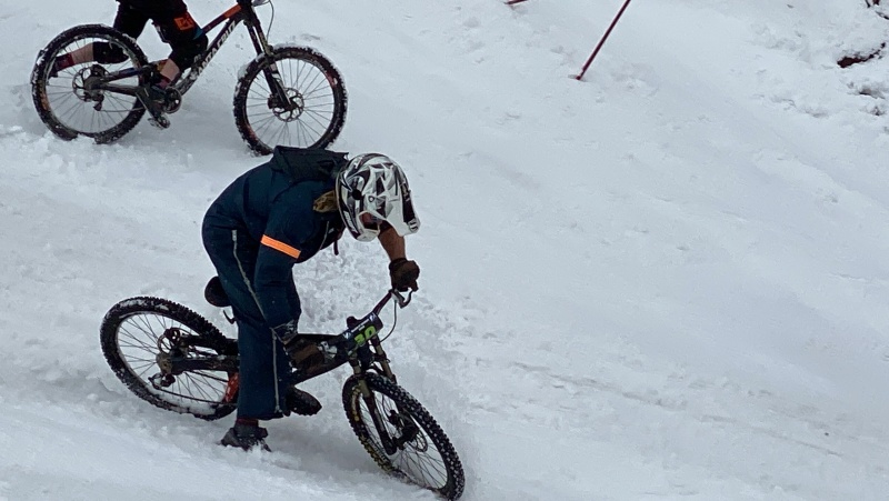 2022-05-22-ABasin-bike-ride-08-Justin.JPG