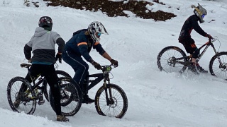 2022-05-22-ABasin-bike-ride-07-Justin.JPG