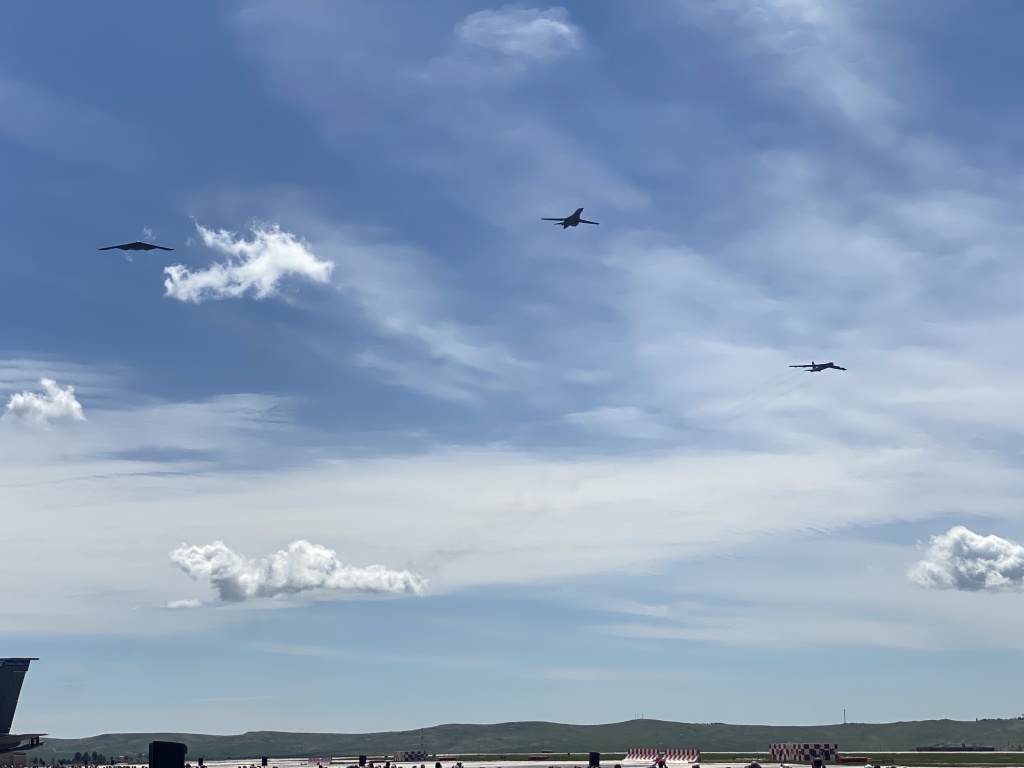 2022/05(May)/BlueAngels-Ellis-AFB/1024x768_2022-05-14-Blue-Angels-Ellis-AFB-044.JPG
