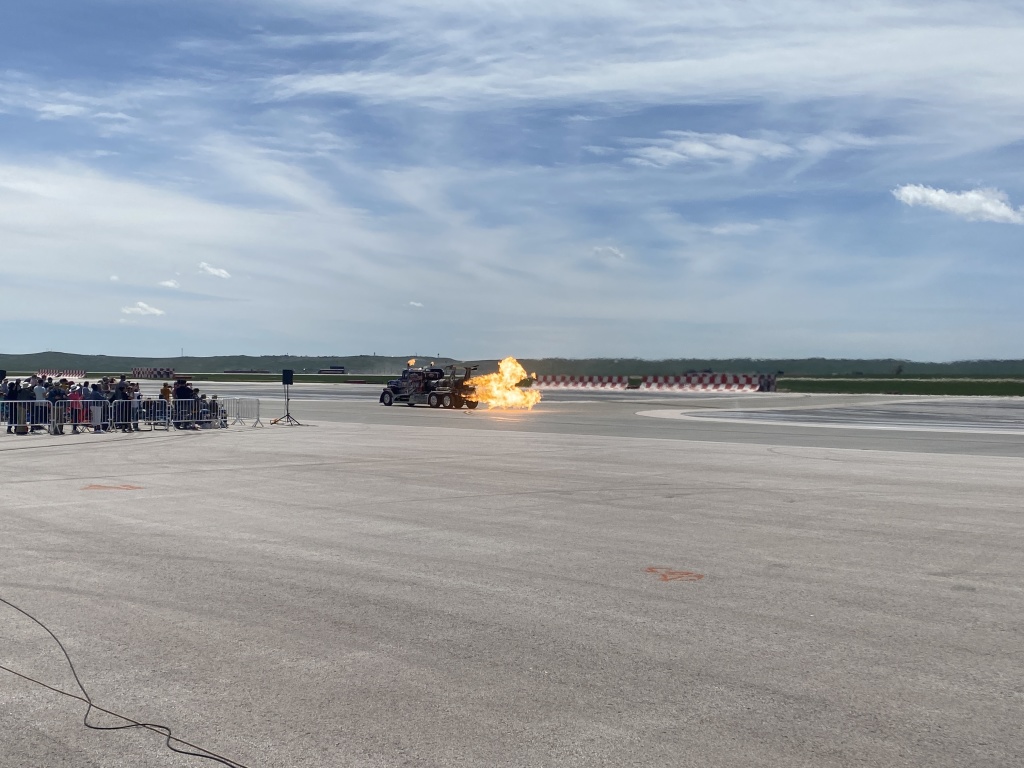 2022/05(May)/BlueAngels-Ellis-AFB/1024x768_2022-05-14-Blue-Angels-Ellis-AFB-057.JPG