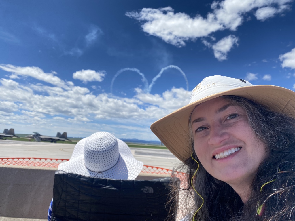 2022/05(May)/BlueAngels-Ellis-AFB/1024x768_2022-05-15-Blue-Angels-Ellis-AFB-047-Suzi.JPG
