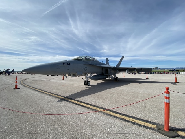 2022/05(May)/BlueAngels-Ellis-AFB/640x480_2022-05-14-Blue-Angels-Ellis-AFB-002.JPG