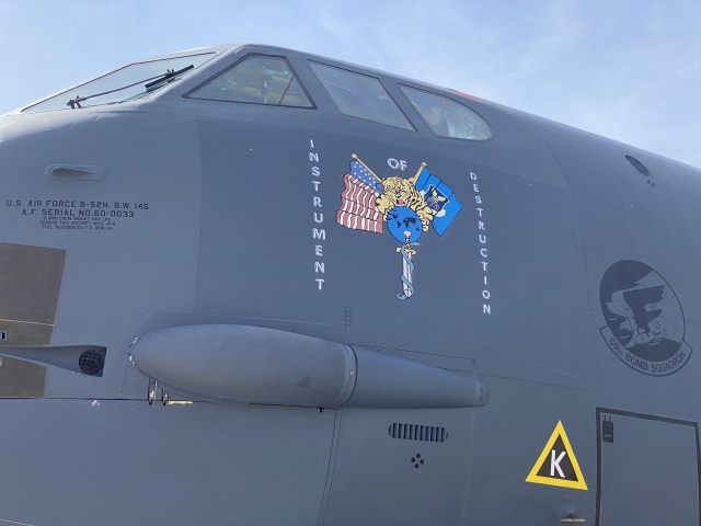 2022/05(May)/BlueAngels-Ellis-AFB/640x480_2022-05-14-Blue-Angels-Ellis-AFB-027.JPG