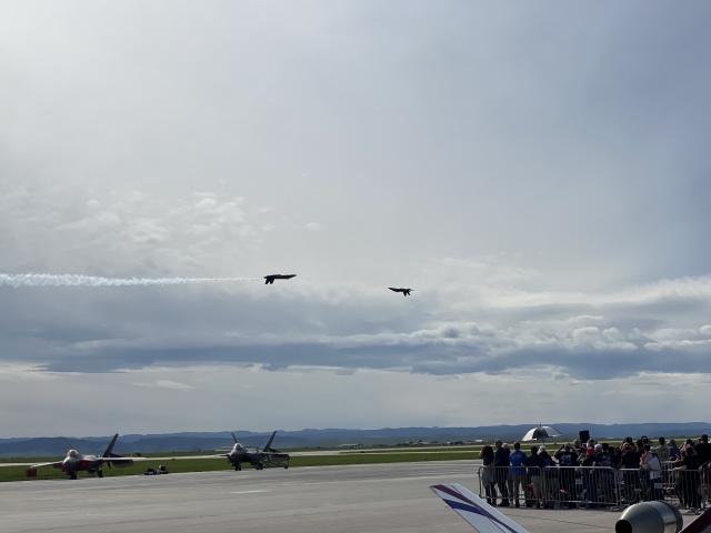 2022/05(May)/BlueAngels-Ellis-AFB/640x480_2022-05-14-Blue-Angels-Ellis-AFB-121.JPG
