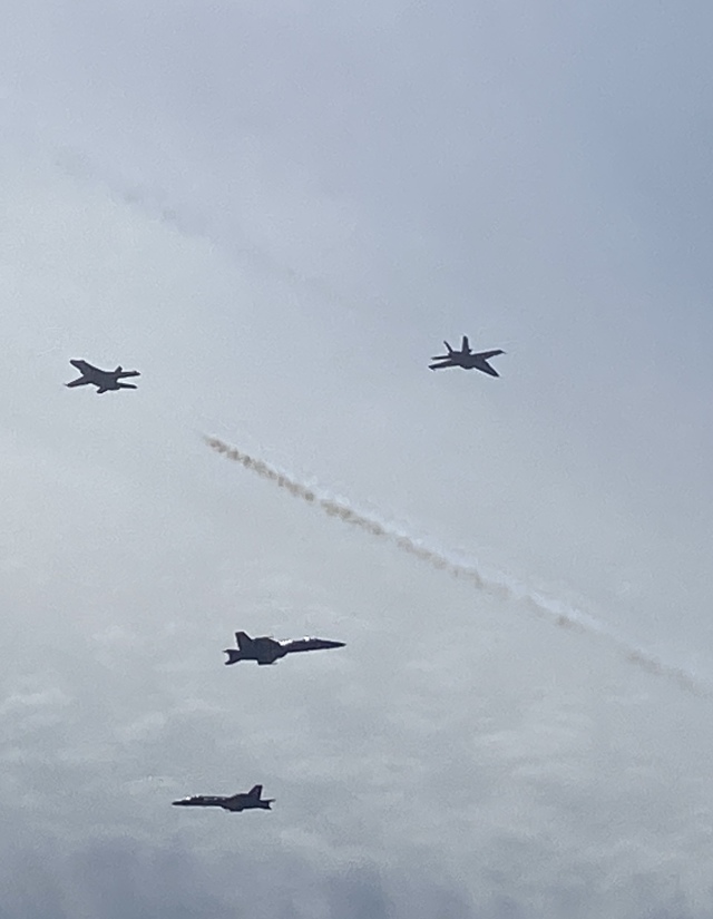 2022/05(May)/BlueAngels-Ellis-AFB/640x480_2022-05-14-Blue-Angels-Ellis-AFB-134.JPG