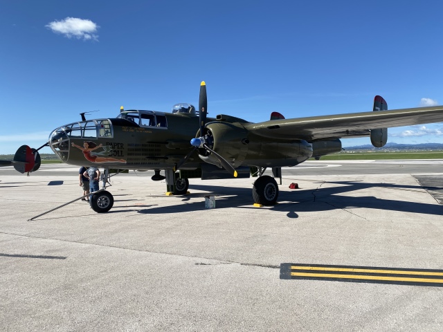 2022/05(May)/BlueAngels-Ellis-AFB/640x480_2022-05-15-Blue-Angels-Ellis-AFB-011.JPG