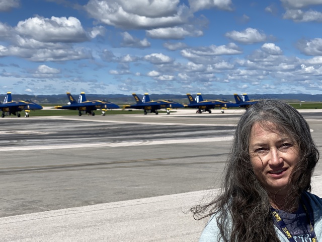 2022/05(May)/BlueAngels-Ellis-AFB/640x480_2022-05-15-Blue-Angels-Ellis-AFB-038.JPG