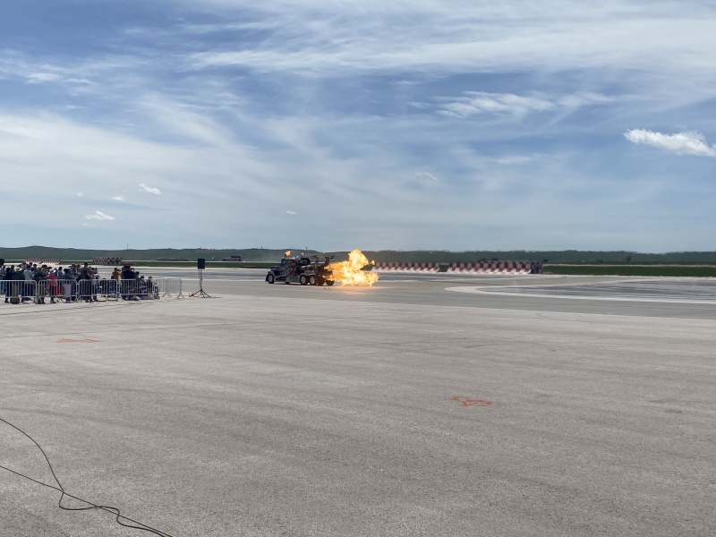 2022/05(May)/BlueAngels-Ellis-AFB/800x600_2022-05-14-Blue-Angels-Ellis-AFB-057.JPG