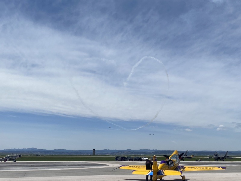 2022/05(May)/BlueAngels-Ellis-AFB/800x600_2022-05-14-Blue-Angels-Ellis-AFB-063.JPG