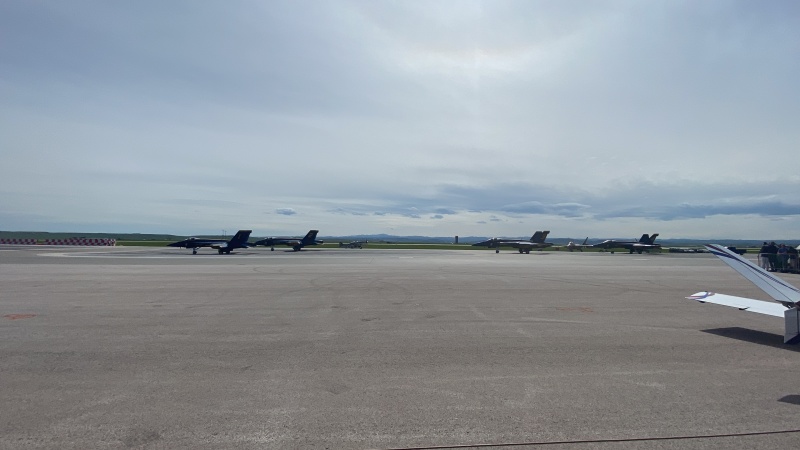 2022/05(May)/BlueAngels-Ellis-AFB/800x600_2022-05-14-Blue-Angels-Ellis-AFB-094.JPG