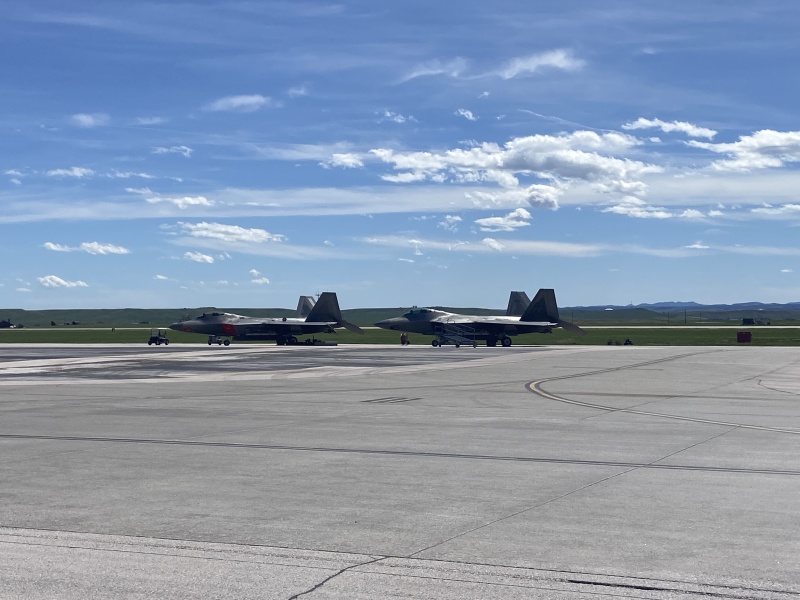 2022/05(May)/BlueAngels-Ellis-AFB/800x600_2022-05-15-Blue-Angels-Ellis-AFB-077.JPG