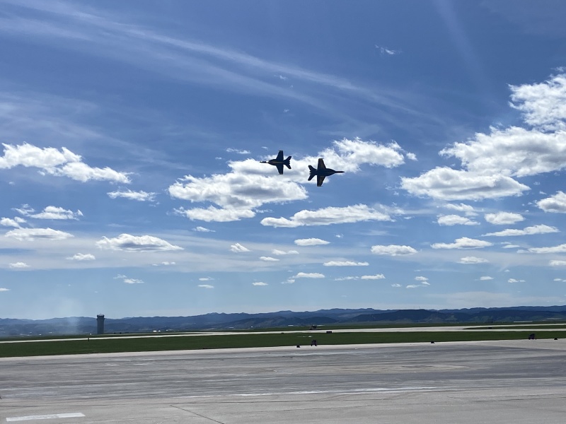 2022/05(May)/BlueAngels-Ellis-AFB/800x600_2022-05-15-Blue-Angels-Ellis-AFB-094.JPG