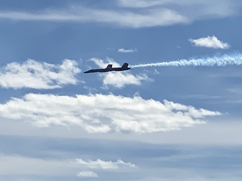 2022/05(May)/BlueAngels-Ellis-AFB/800x600_2022-05-15-Blue-Angels-Ellis-AFB-129.JPG