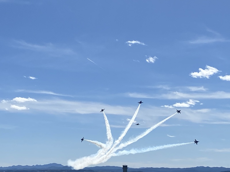 2022/05(May)/BlueAngels-Ellis-AFB/800x600_2022-05-15-Blue-Angels-Ellis-AFB-162.JPG