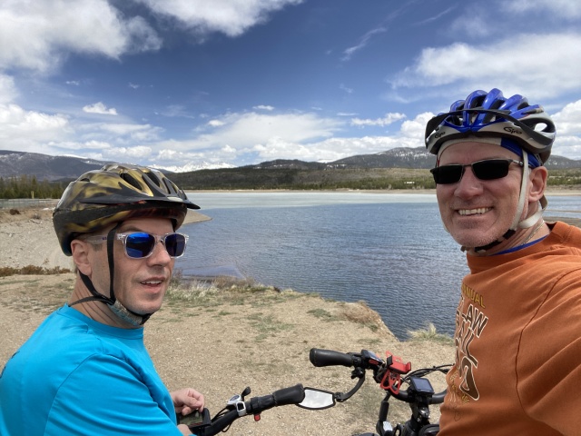 2022/05(May)/Colorado-Ben-Kavita/640x480_2022-05-01-Colorado-16-Ben-Travis.JPG