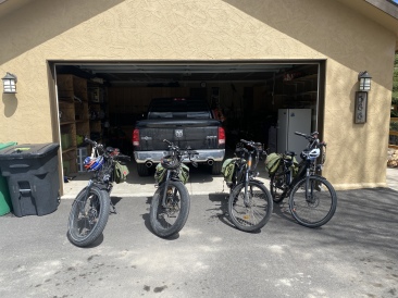 2022-05-05-Colorado-62-bikes.JPG