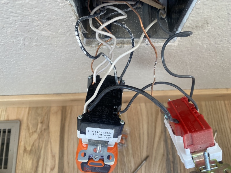 2022-05-22-House-01-smart-outlets.JPG