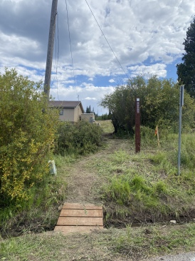 2022-09-01-House-02-new-trail.JPG