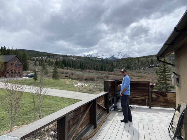2022/05(May)/Colorado-Moose-Snow/640x480_2022-05-23-Moose-06-Travis.JPG