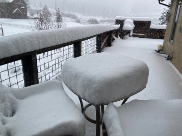 2022-05-20-Snow-05.JPG