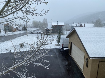 2022-05-30-Snow-09.JPG
