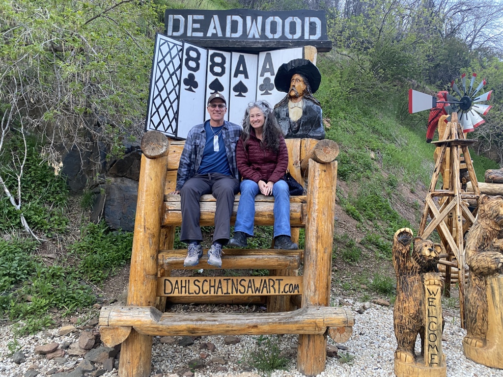 2022-05-18-Deadwood-SD-big-chair-03-Travis-Suzi.JPG
