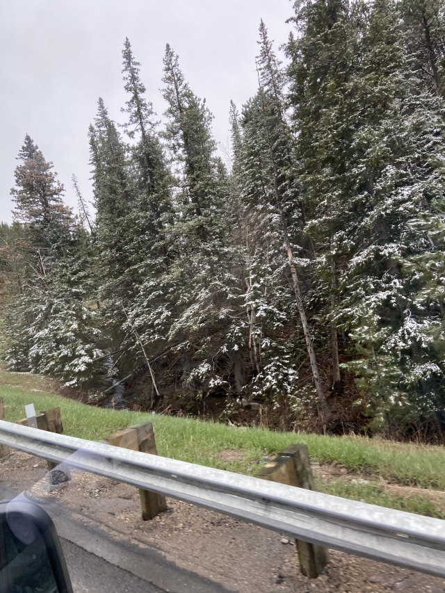 2022-05-19-Sturgis-SD-50-snow-on-the-way-home.JPG