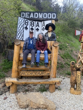 2022-05-18-Deadwood-SD-big-chair-05-Travis-Suzi.JPG