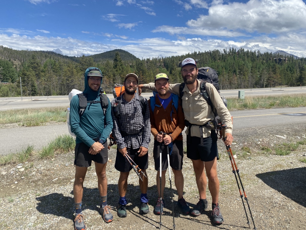 2022/06(June)/CDT-hikers/1024x768_2022-06-24-CDT-Hikers-01-Elliott.JPG