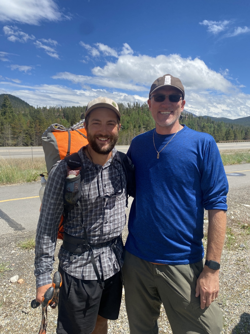 2022/06(June)/CDT-hikers/1024x768_2022-06-24-CDT-Hikers-08-Elliott-Travis.JPG