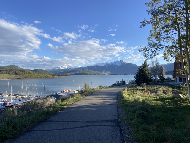 2022/06(June)/Colorado-Chance-Dax-Aditi-Chance/640x480_2022-06-01-Colorado-010-bikepath.JPG