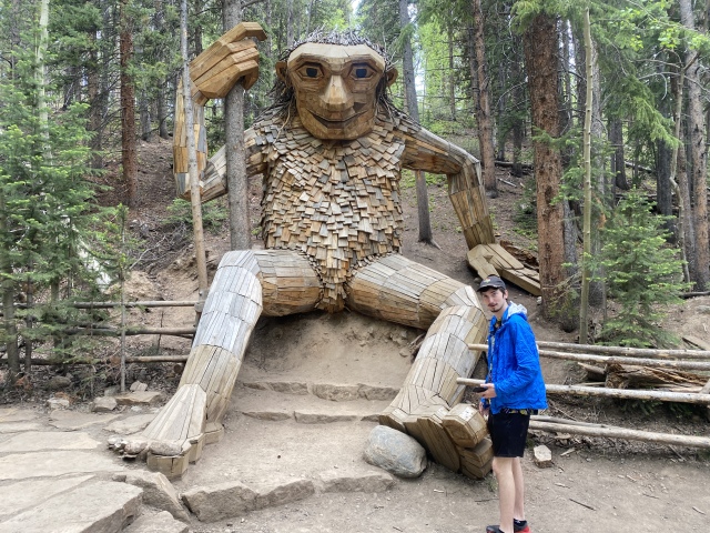 2022/06(June)/Colorado-Chance-Dax-Aditi-Chance/640x480_2022-06-17-Colorado-Isak-Heartstone-01-Dax.JPG