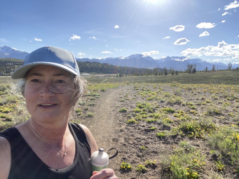 2022/06(June)/Colorado-Chance-Dax-Aditi-Chance/800x600_2022-06-01-Colorado-003-Suzi-Trailrun.JPG