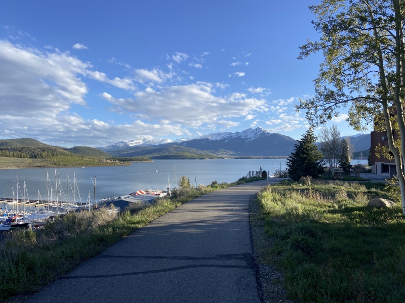 2022/06(June)/Colorado-Chance-Dax-Aditi-Chance/800x600_2022-06-01-Colorado-010-bikepath.JPG
