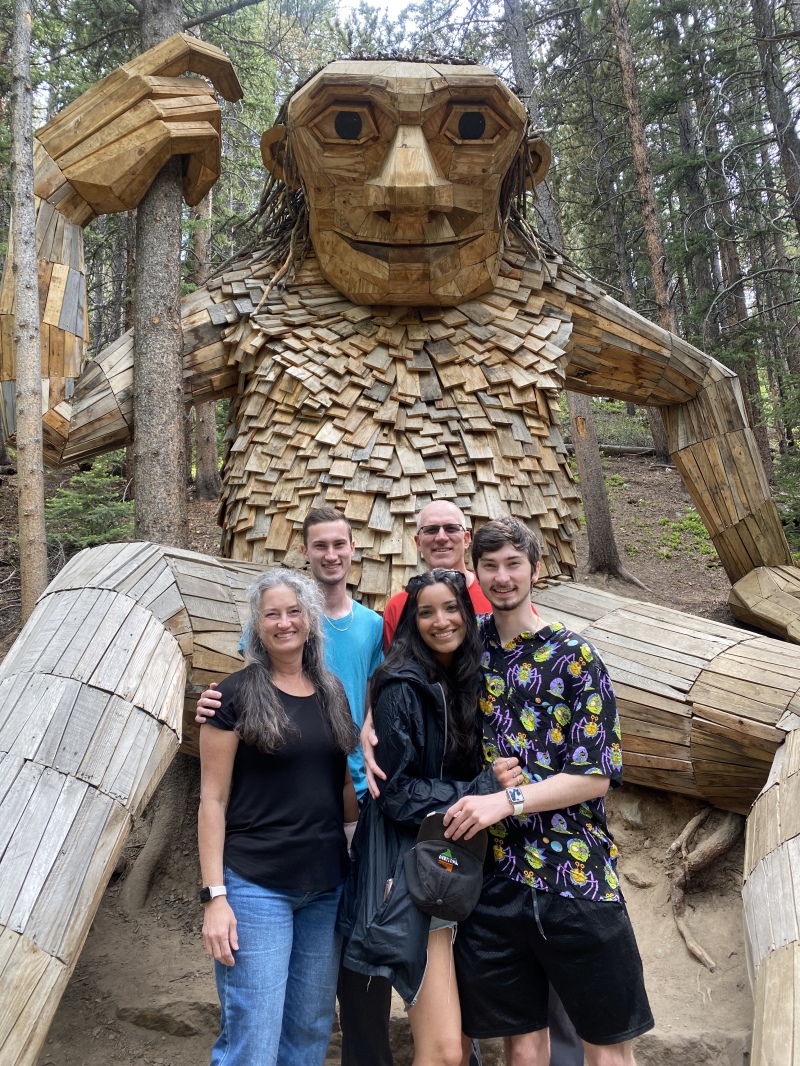 2022/06(June)/Colorado-Chance-Dax-Aditi-Chance/800x600_2022-06-17-Colorado-Isak-Heartstone-21-Chance-Travis-Suzi-Dax-Aditi.JPG