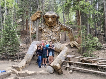 2022-06-17-Colorado-Isak-Heartstone-25-Chance-Travis-Suzi-Dax-Aditi-Heather-Ian.JPG
