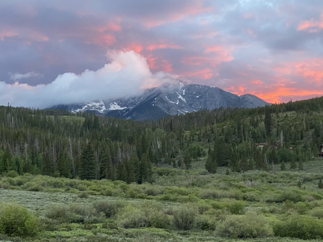 2022/06(June)/Colorado-Concerts/640x480_2022-06-25-Sunset-5-GOOD.JPG