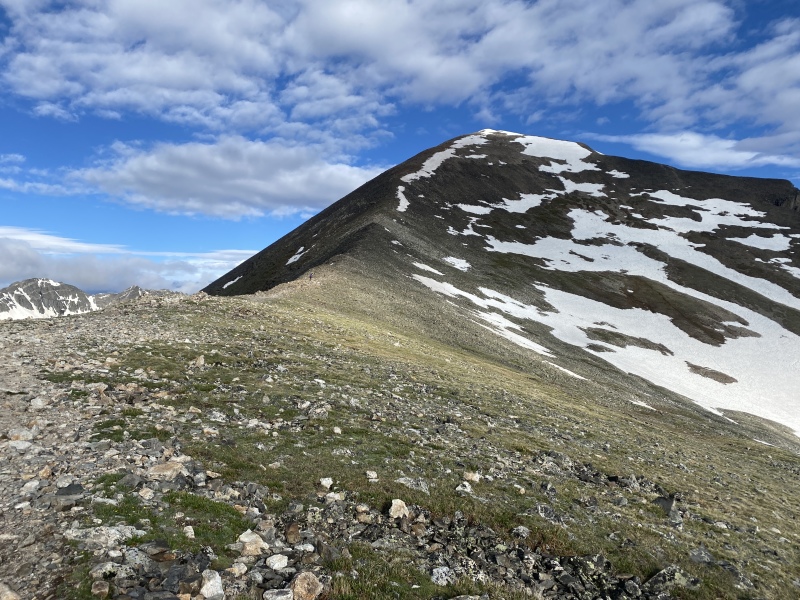 2022/06(June)/Quandry-Peak-14er-Chance-Travis/800x600_2022-06-19-Quandry-Peak-04.JPG