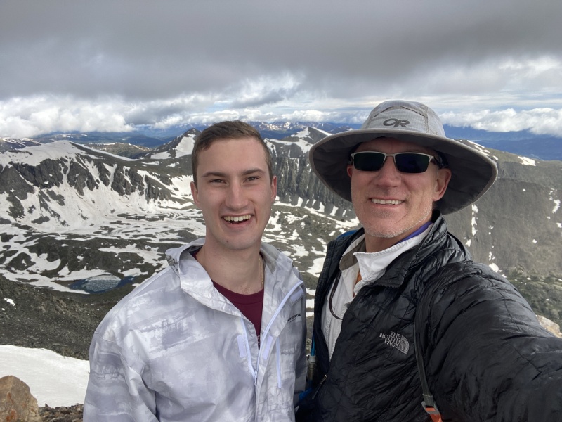 2022/06(June)/Quandry-Peak-14er-Chance-Travis/800x600_2022-06-19-Quandry-Peak-09-Chance-Travis.JPG